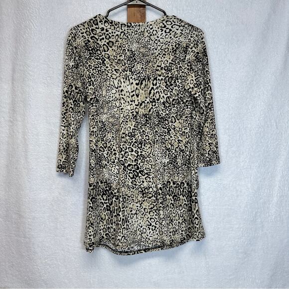 Clara Sun Wool Tan & Black Cheetah Print Faux‎ Wrap Top Size XS - Picture 4 of 8